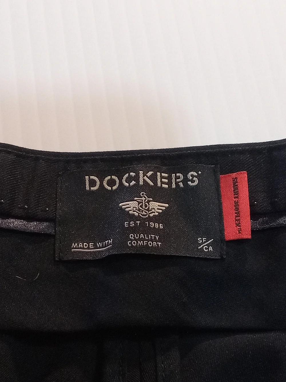 Dockers Men's Black Dress Pants SIZE 32/32- Classic Tailored Trousers